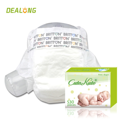 Backsheet-Baby ziehen Hosen hoch